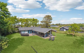 Cozy Home In Hjørring With Sauna